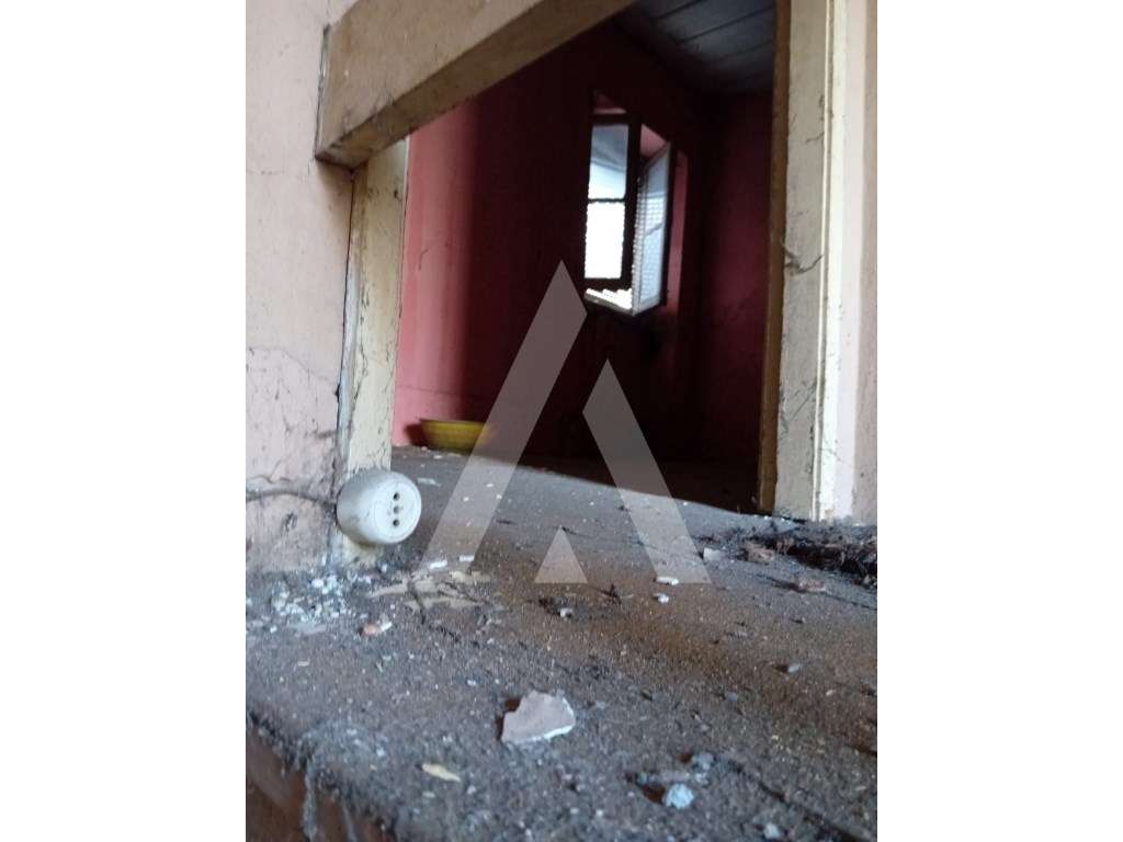 Moradia para Reconstrução em Esgueira! - Grande imagem: 5/5