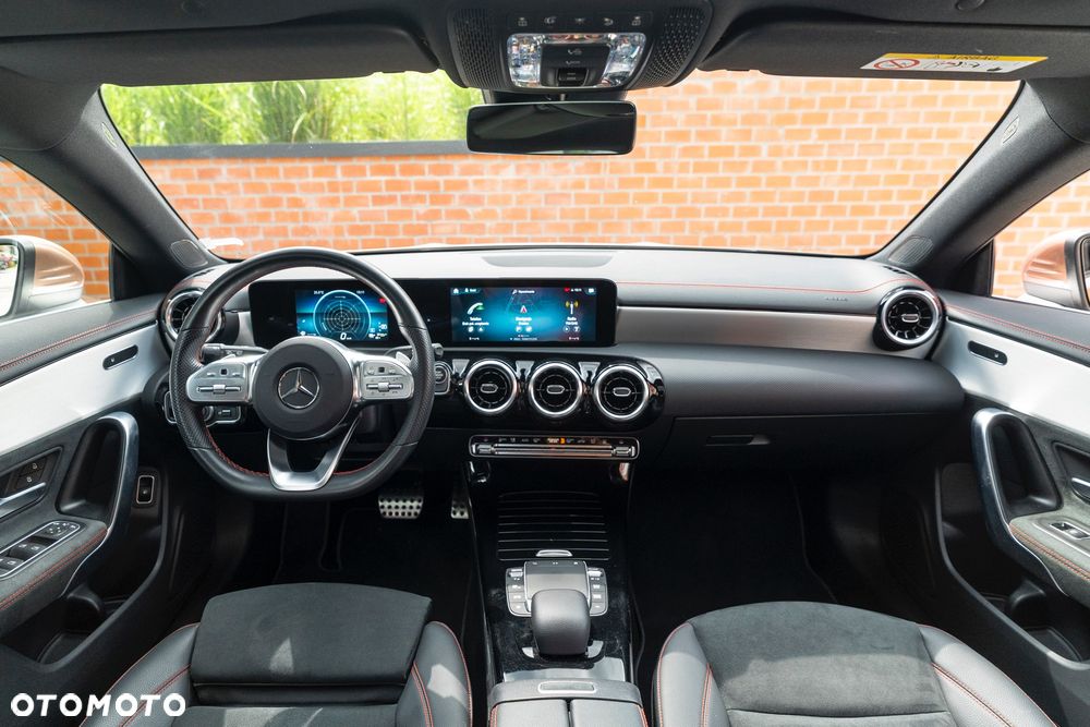 Mercedes-Benz CLA 250 e PHEV AMG Line 8G-DCT - 7