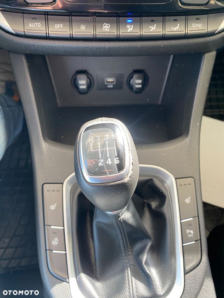 Hyundai i30 1.5 DPI Smart - 27