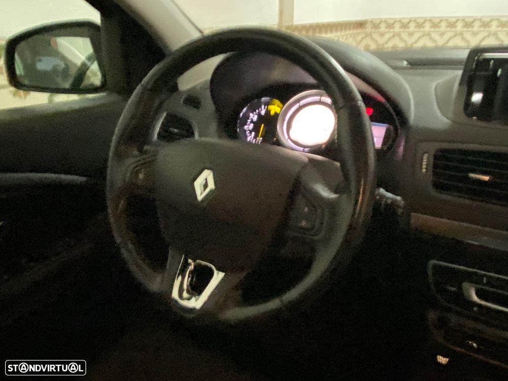 Renault Mégane 1.5 dCi Confort SS - 10