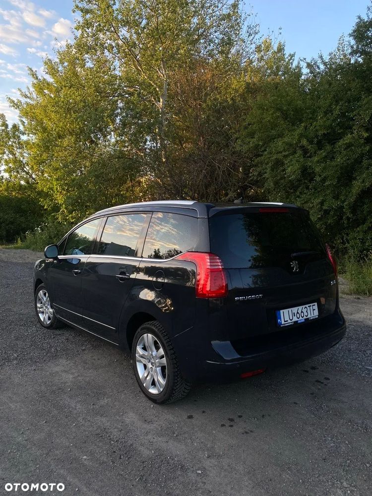 Peugeot 5008 1.6 THP Premium - 2