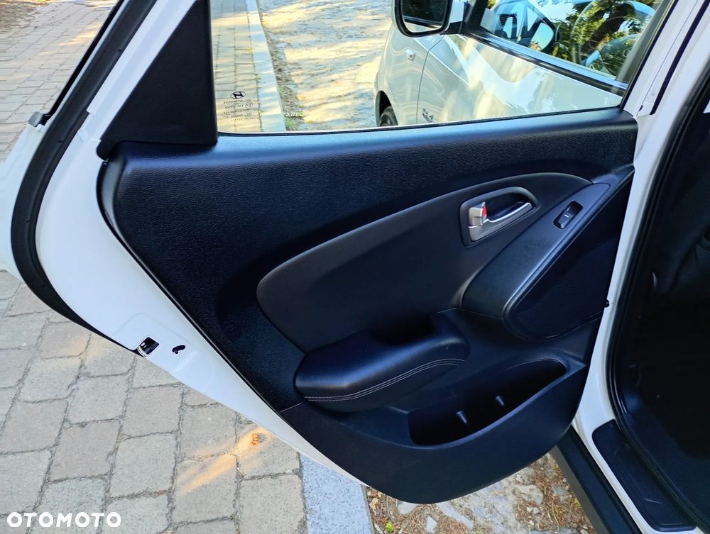 Hyundai ix35 1.6 2WD blue Trend - 28