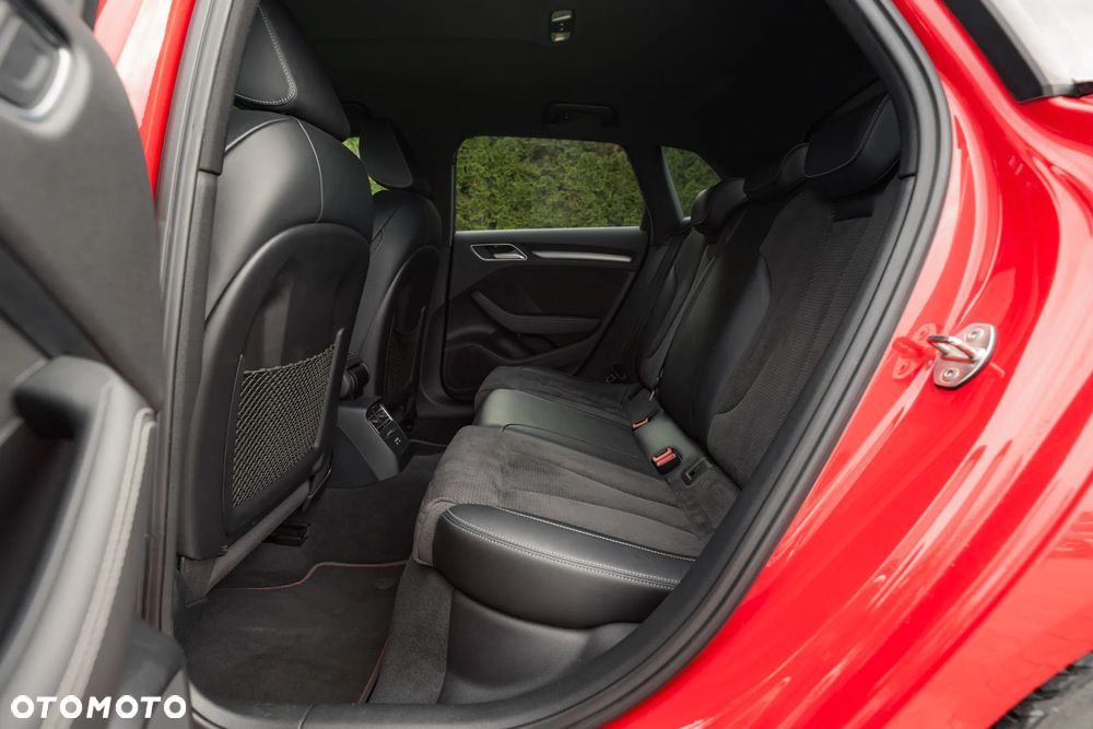 Audi S3 Sportback - 15