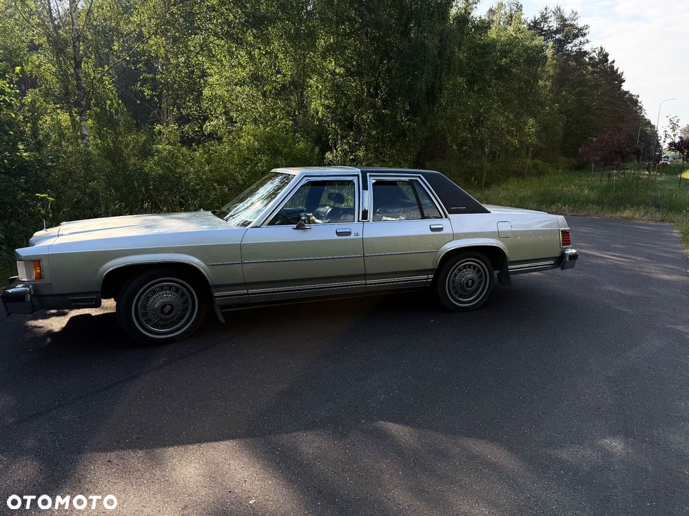 Mercury Marquis - 5