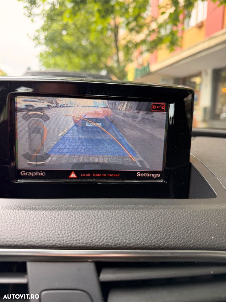 Audi Q3 2.0 TDI Quattro S tronic - 12
