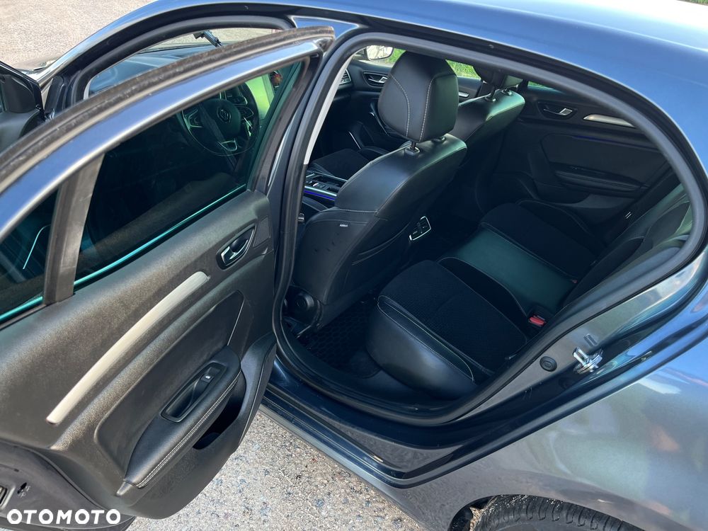 Renault Megane 1.5 dCi GT Line EDC - 10