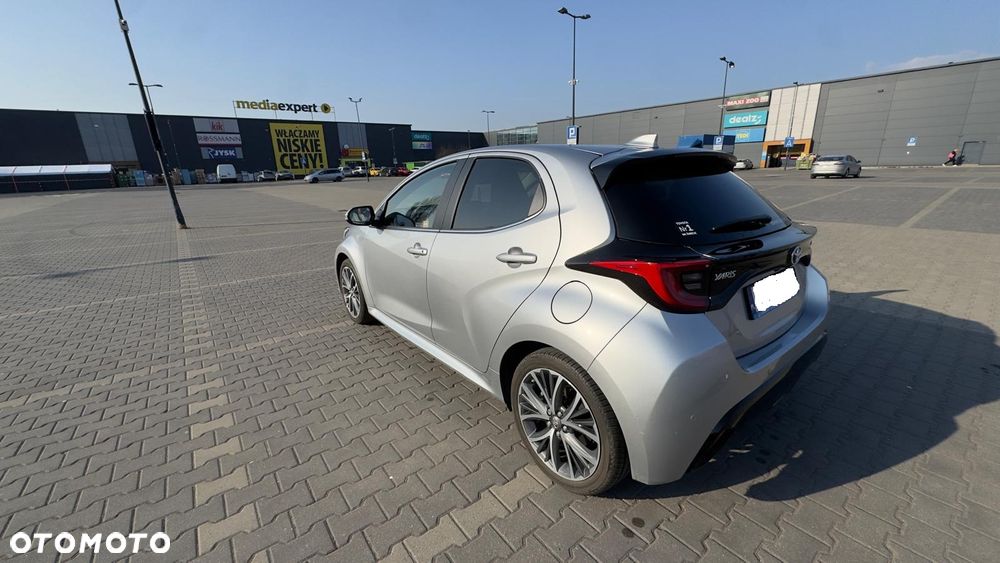 Toyota Yaris - 8