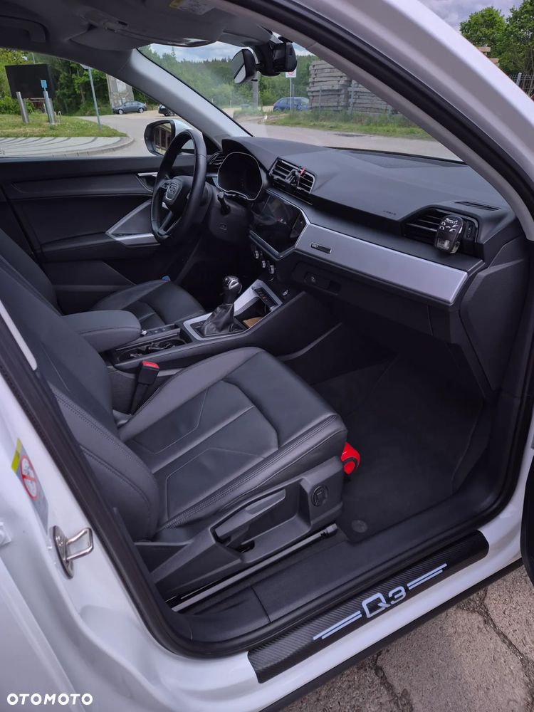 Audi Q3 35 TFSI S tronic - 19