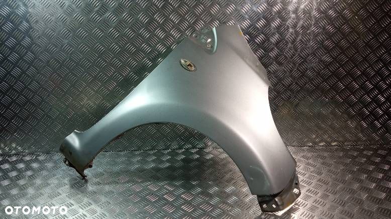 BŁOTNIK PRAWY PRZEDNI CITROEN C1 - 1