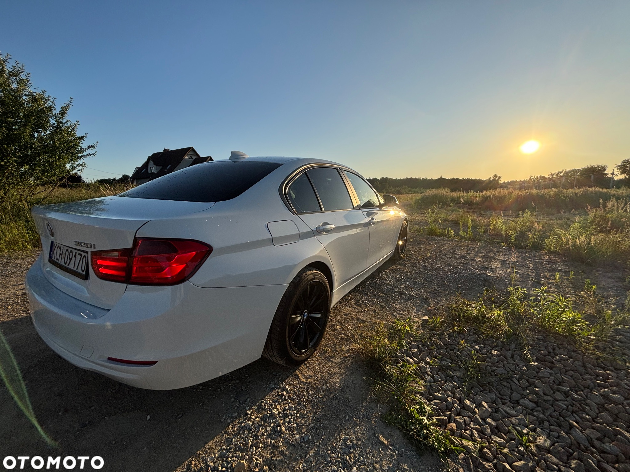BMW Seria 3 320i Touring - 6