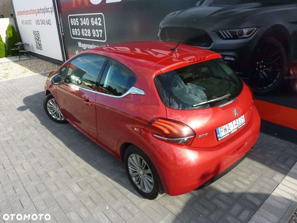 Peugeot 208 - 7