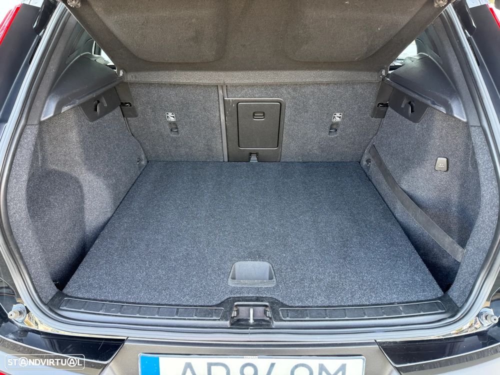 Volvo C40 - 20
