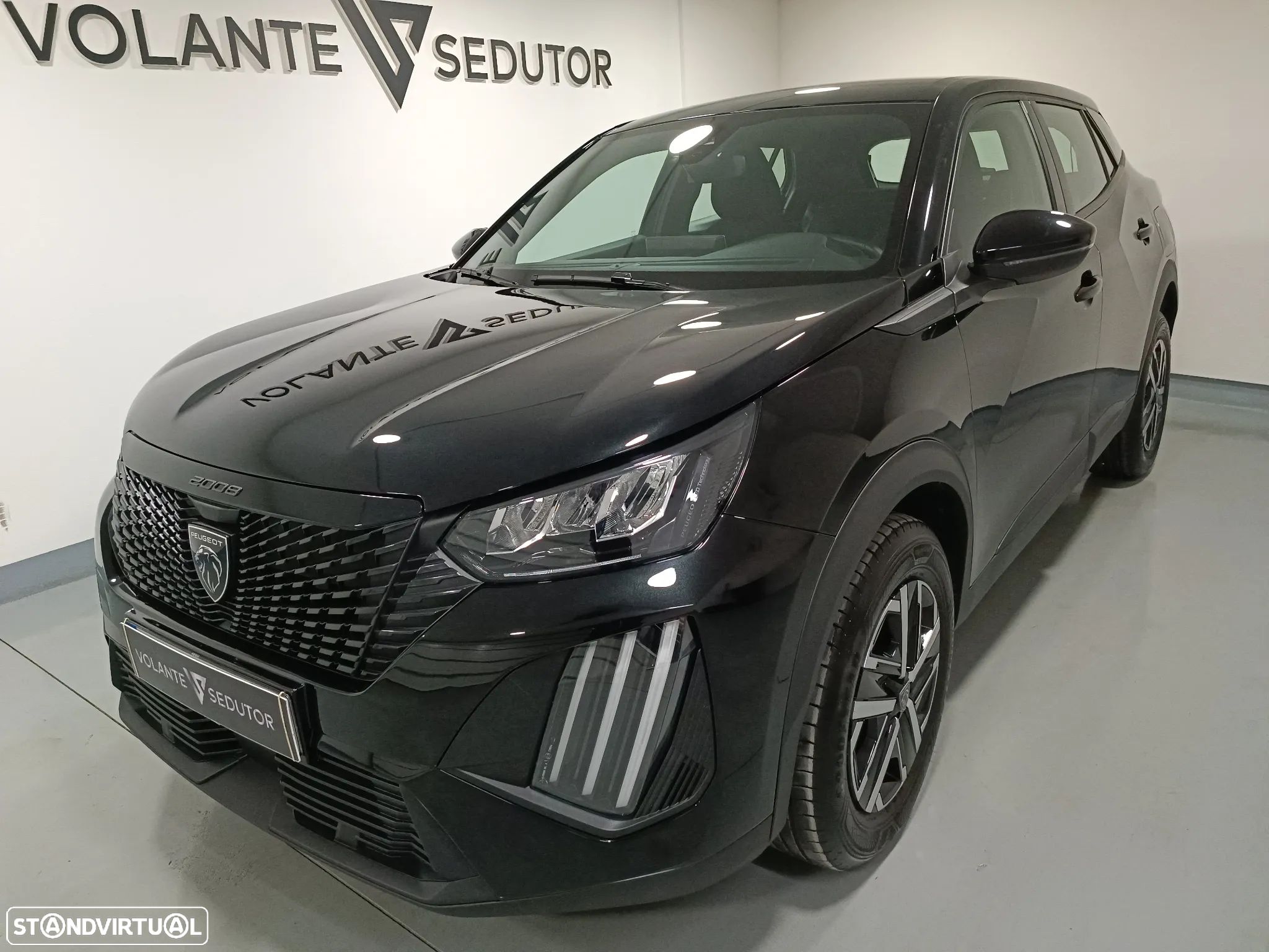 Peugeot 2008 1.2 PureTech Active Pack - 1