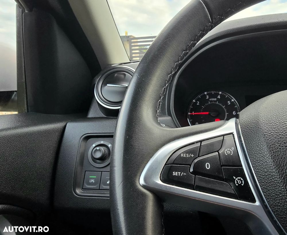 Dacia Duster ECO-G 100 Prestige Plus - 30