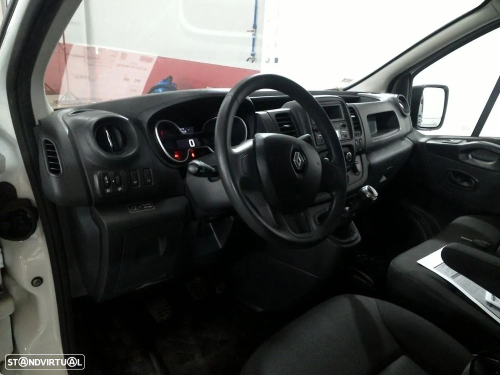 Renault TRAFIC 2.0 DCI 120CV IVA DEDUTIVEL - 8