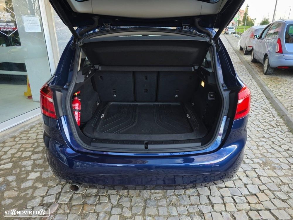 BMW 216 Active Tourer d - 8