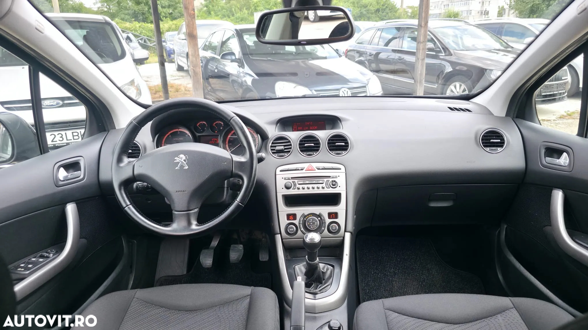Peugeot 308 1.6HDi Confort Pack - 6