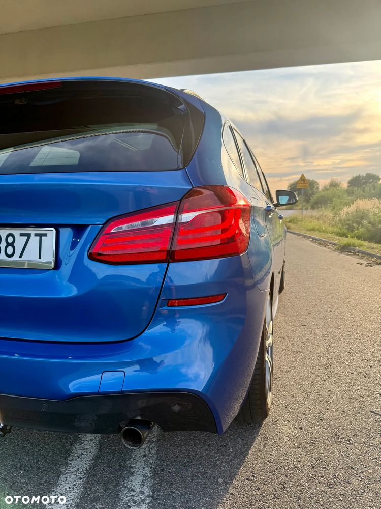 BMW Seria 2 220d Active Tourer M Sport - 6