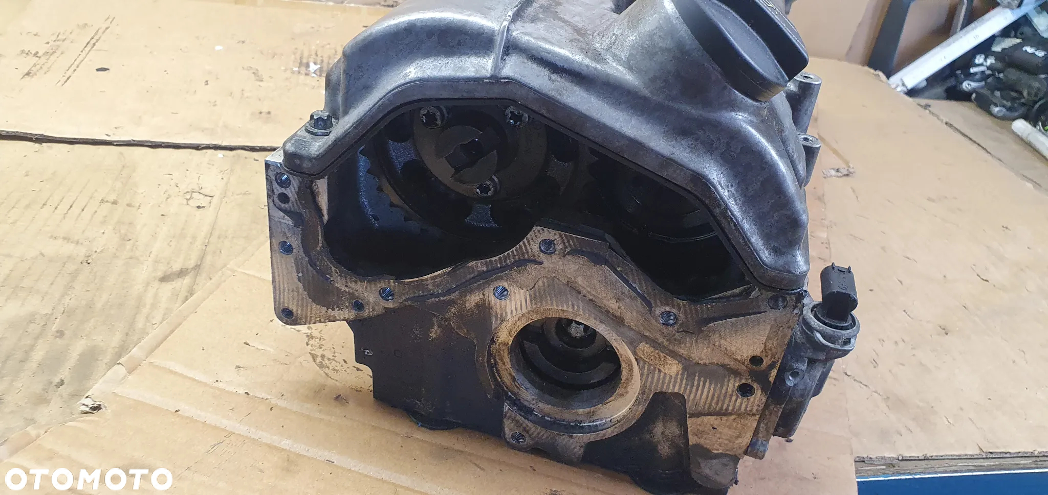 Głowica silnika prawa kompletna wałki dekiel Mercedes ML W163 4.0 CDI R6280161001 - 7
