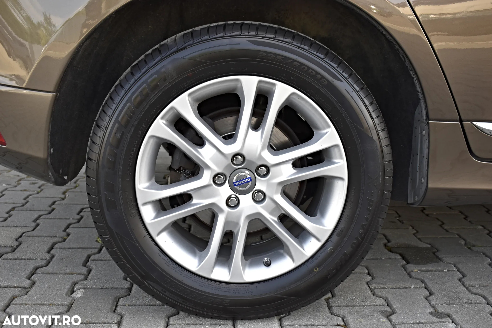 Volvo XC 60 D4 Geartronic Summum - 29