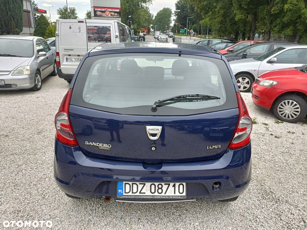 Dacia Sandero - 6