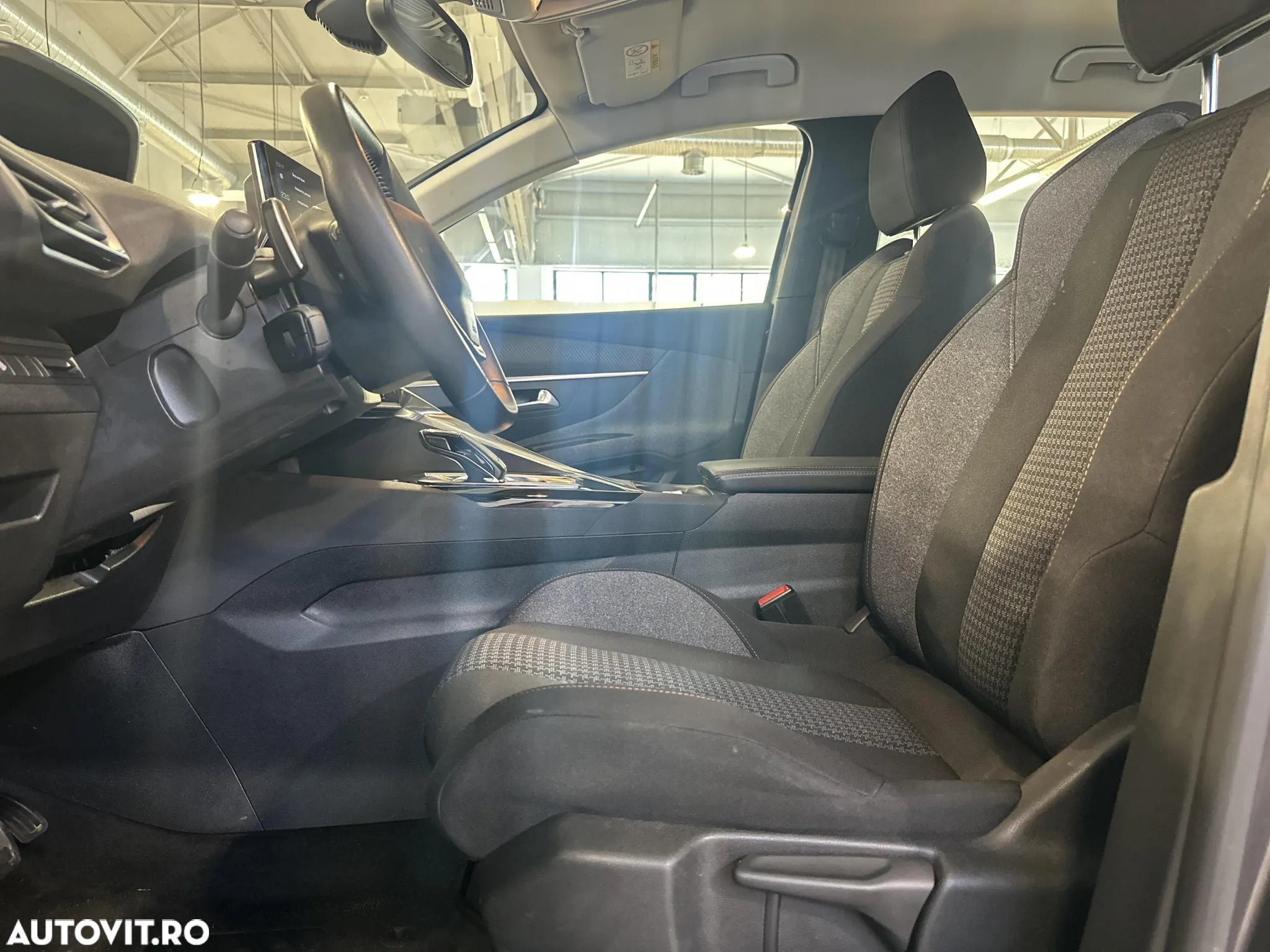 Peugeot 3008 - 23