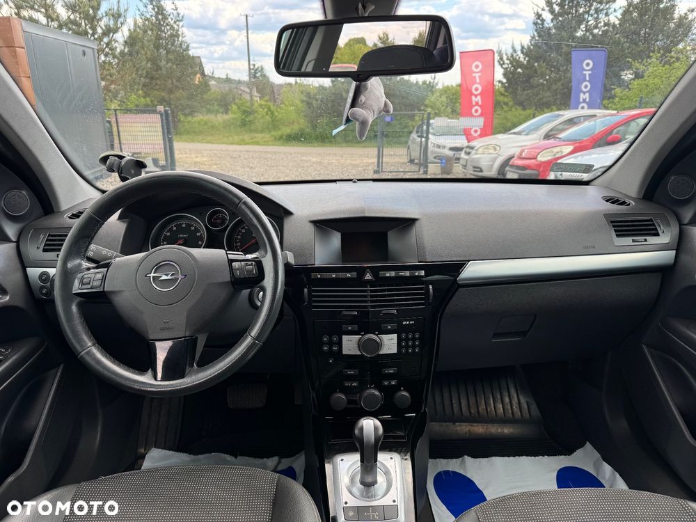 Opel Astra 1.6 Essentia EasyTronic - 18