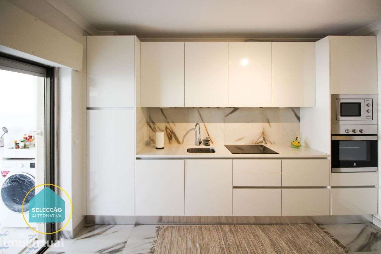 Quarto com serventia de toda casa e terraço - Grande imagem: 5/13