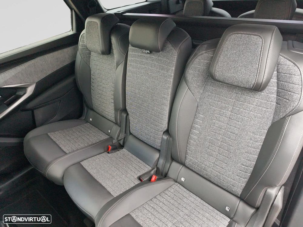 Peugeot 5008 1.2 Hybrid Allure Pack e-DCS6 - 15