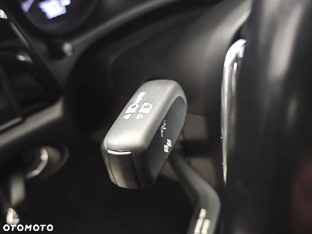 Porsche Macan Standard - 15