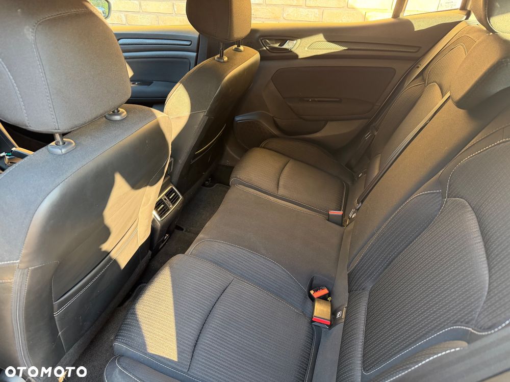 Renault Megane 1.5 dCi Zen EDC - 13
