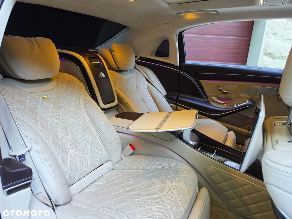 Mercedes-Benz Maybach Klasa S 560 4-Matic - 24