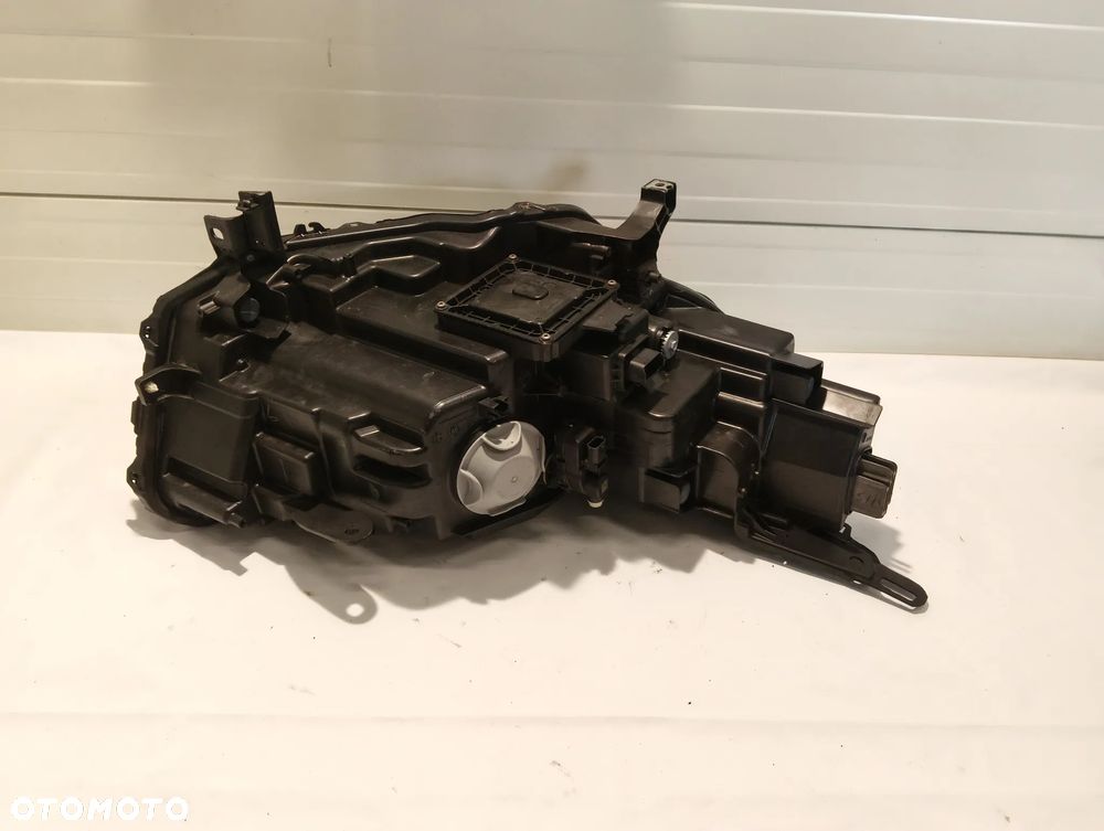 Nissan Townstar PÓŁ LED PRZÓD STRONA LEWA 260609142R - 6