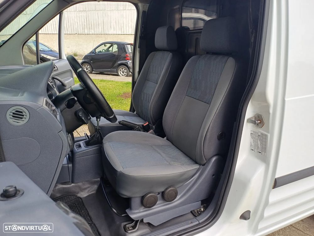 Ford TRANSIT CONNECT 1.8 TDCI 90 CV - 27