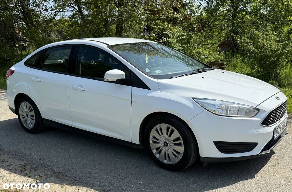 Ford Focus - 1