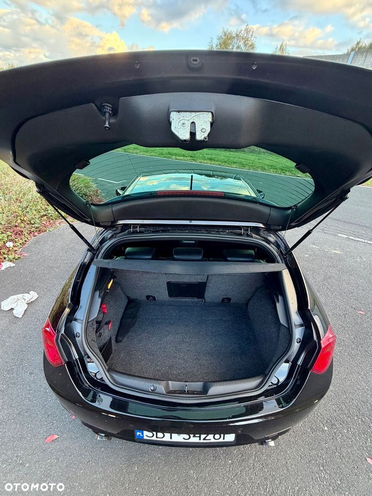 Alfa Romeo Giulietta 1750 TBi Quadrifoglio Verde - 17