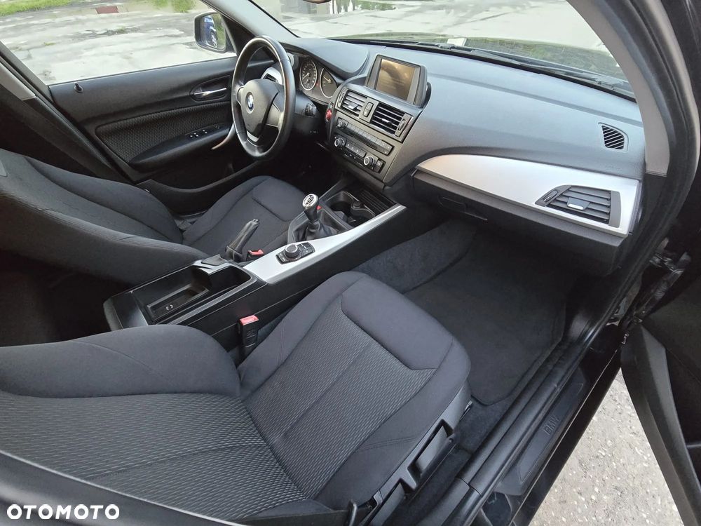 BMW Seria 1 116i - 7