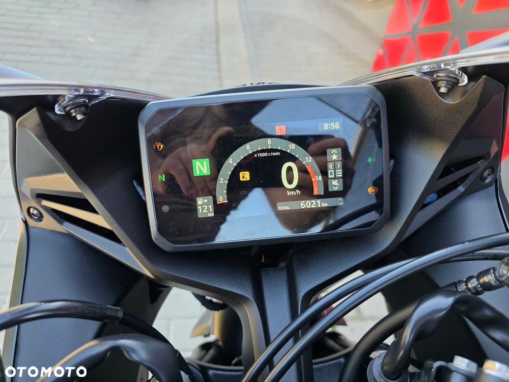 Honda CBR - 14