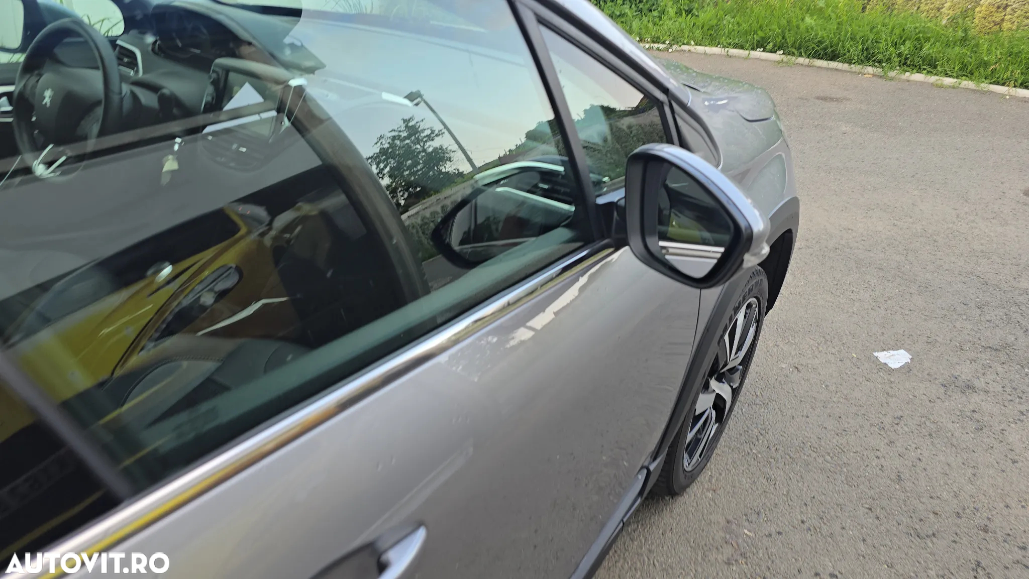 Peugeot 2008 PureTech 110 Stop&Start Allure - 26