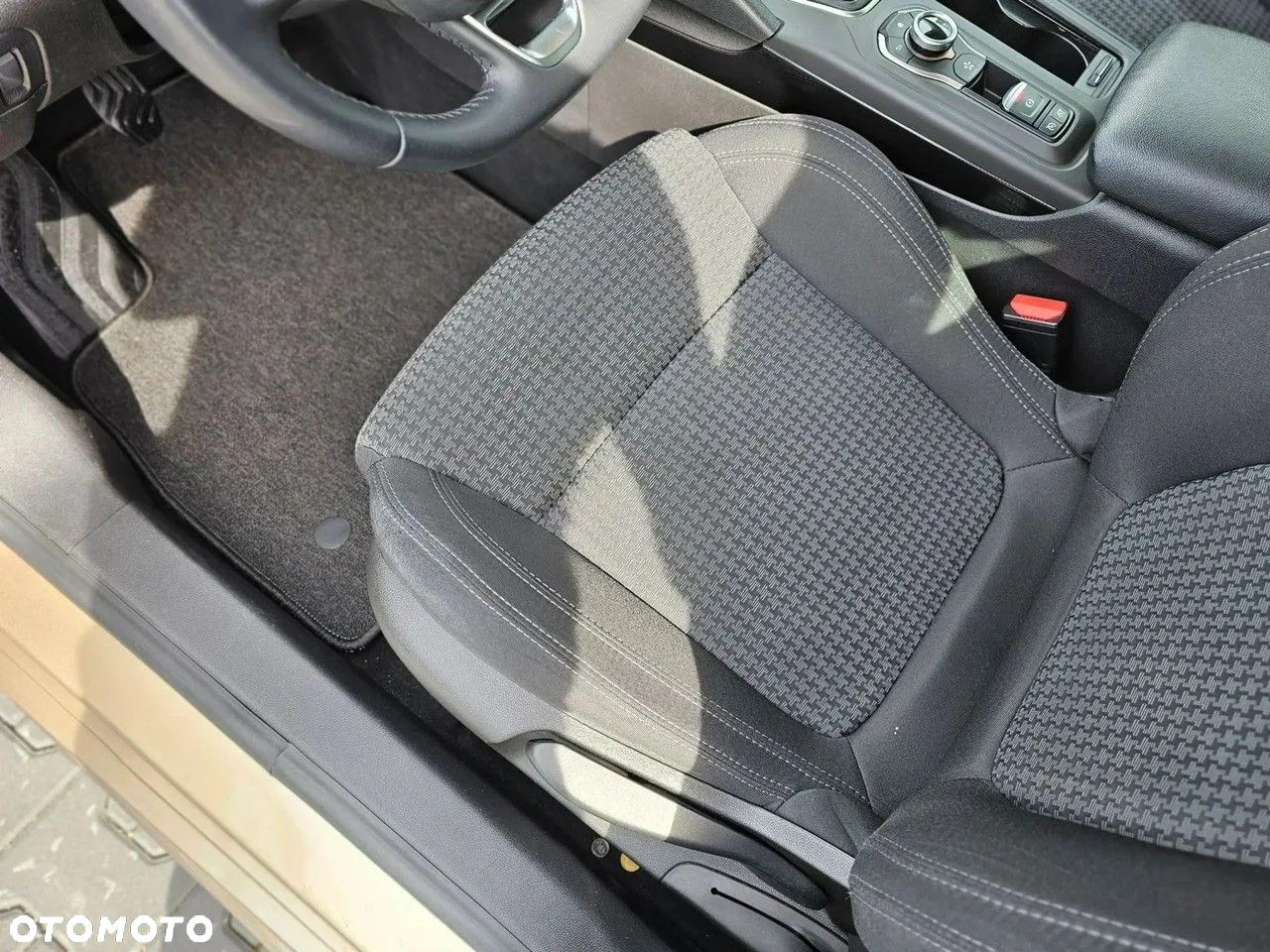Renault Talisman 1.7 Blue dCi Business - 13