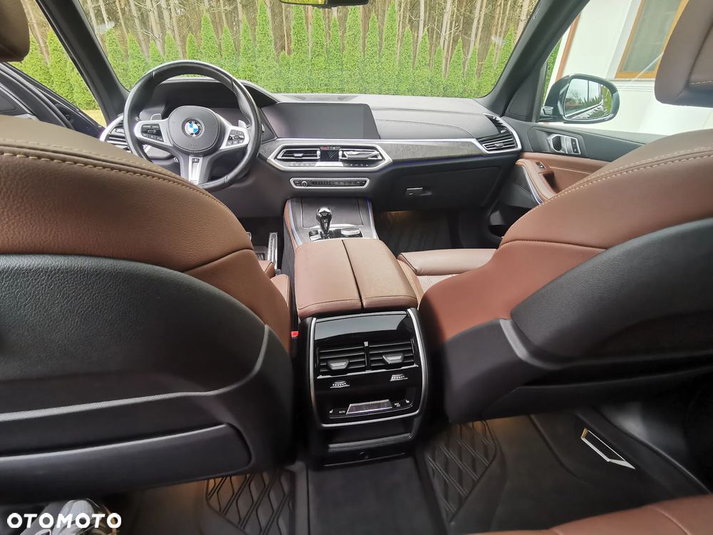 BMW X5 xDrive40i - 14