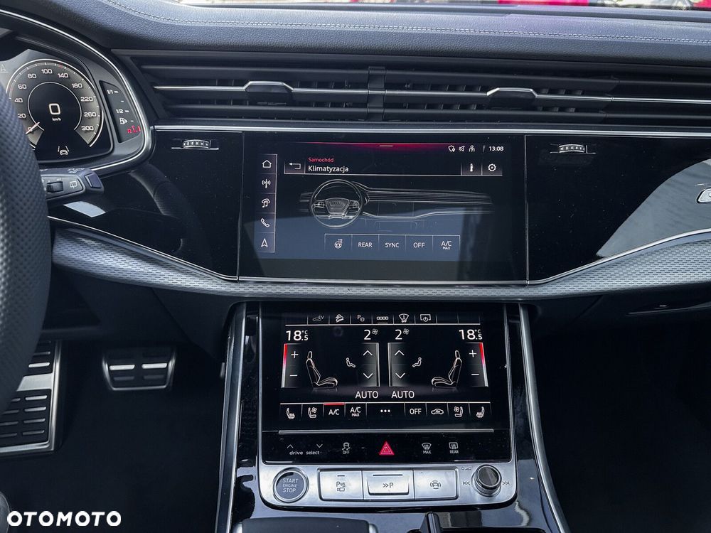 Audi Q8 - 36