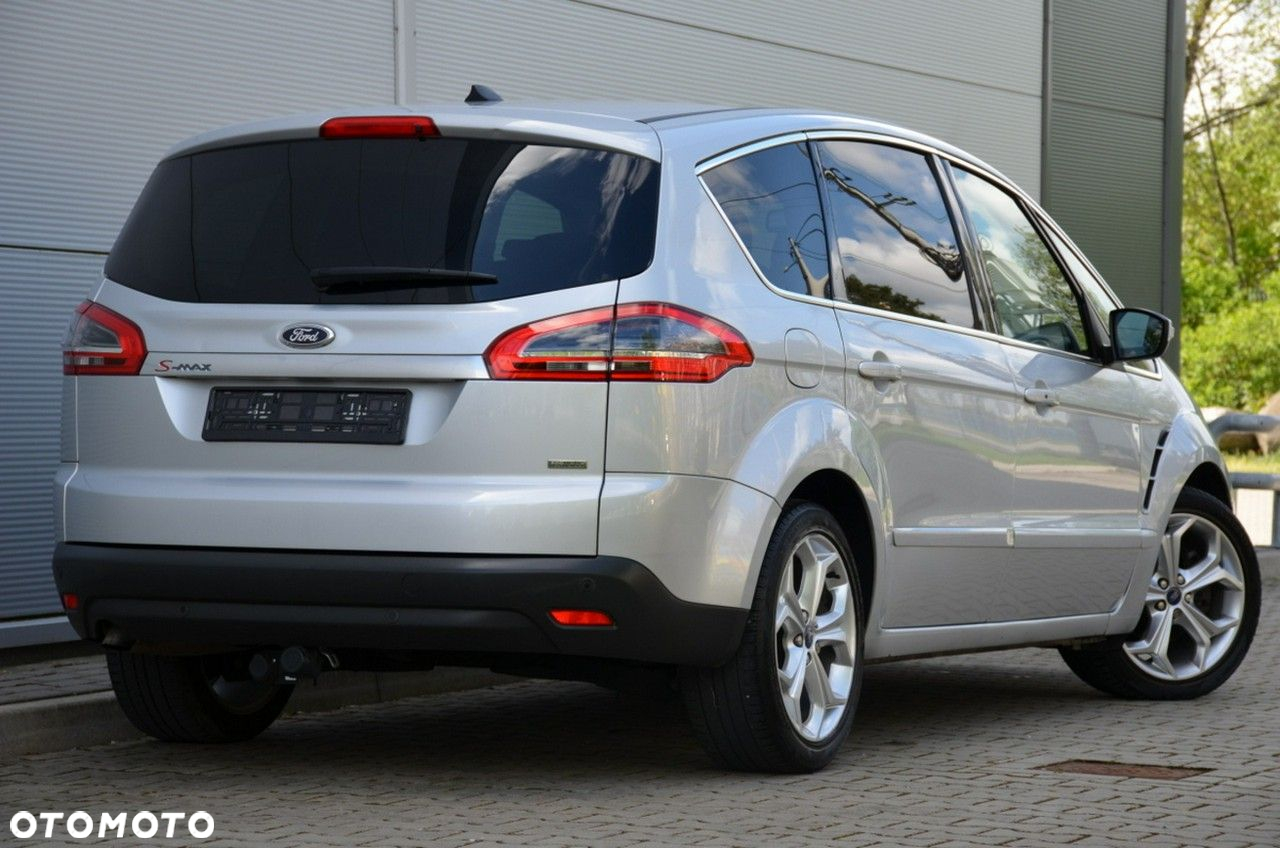 Ford S-Max - 14