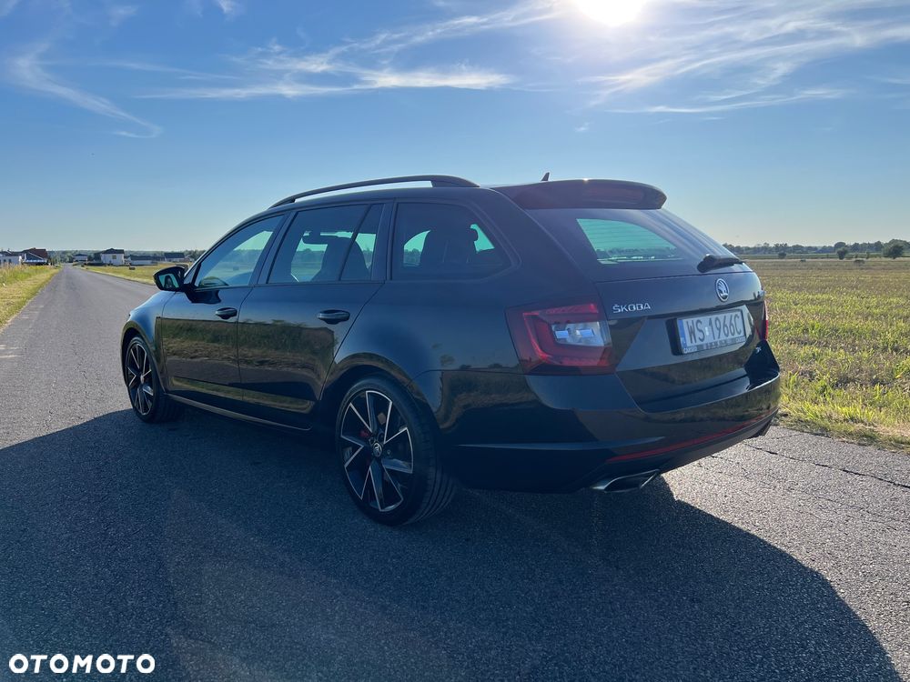 Skoda Octavia 2.0 TSI RS 245 DSG - 3