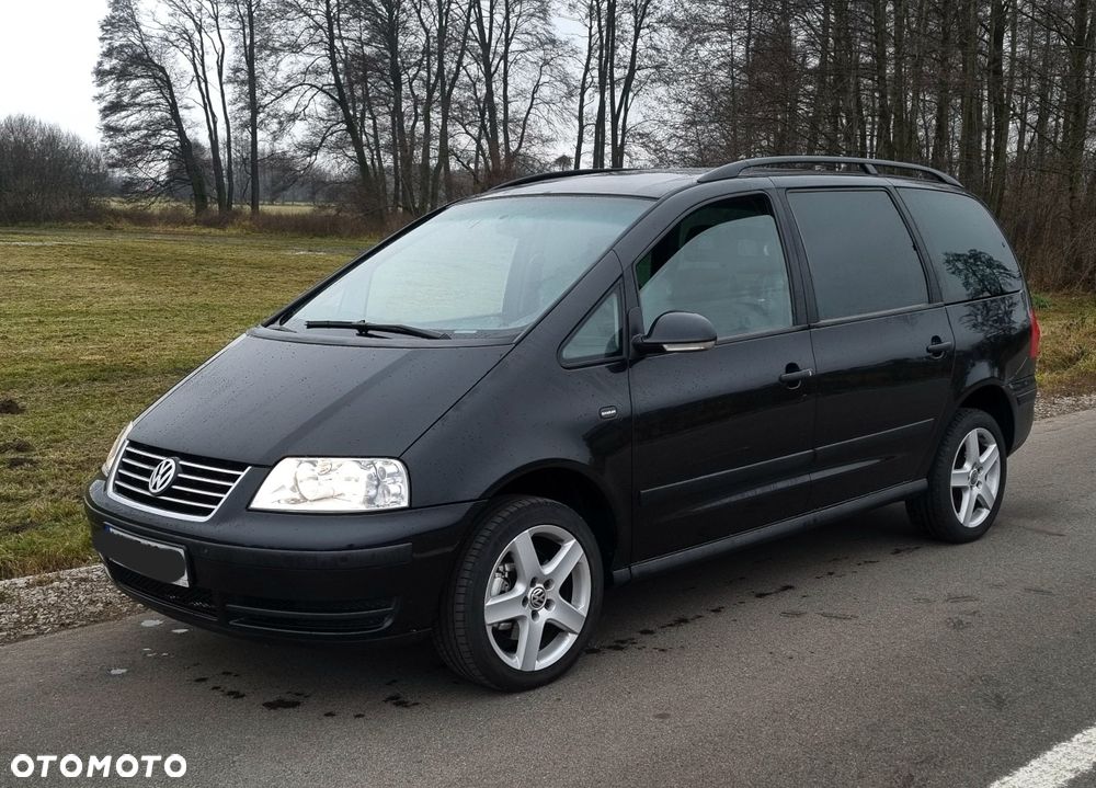Volkswagen Sharan - 1