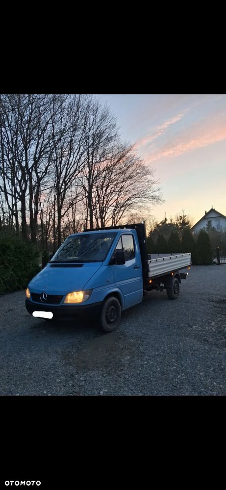 Mercedes-Benz Sprinter - 1