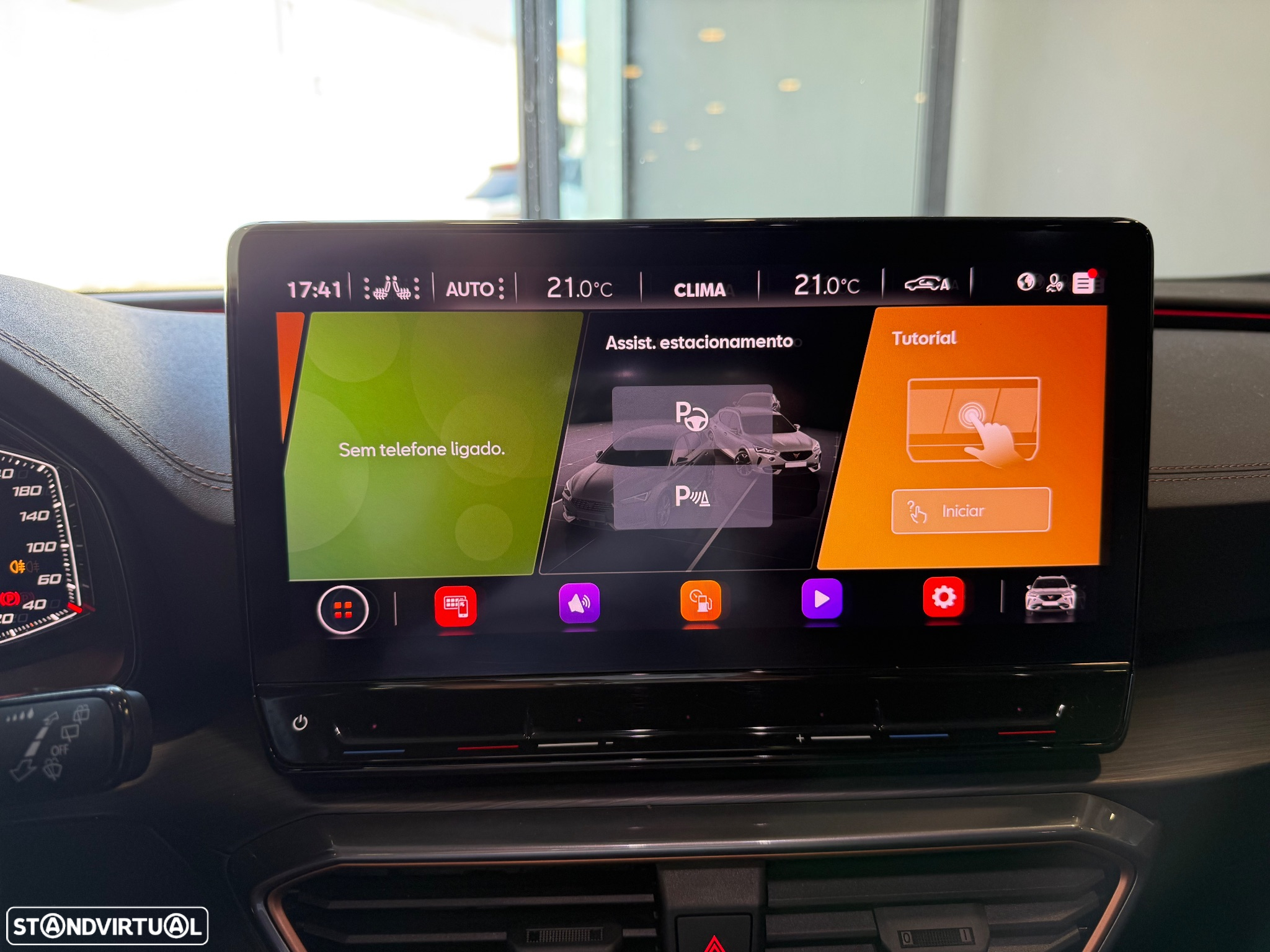 Cupra Formentor 1.4 e-Hybrid DSG VZ - 27
