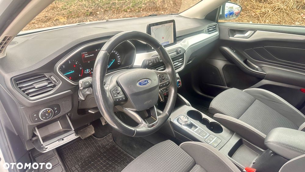 Ford Focus 1.5 EcoBlue Start-Stopp-System ST-LINE DESIGN - 22