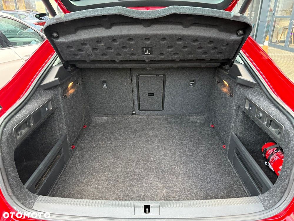 Skoda Superb 2.0 TDI Ambition DSG - 18