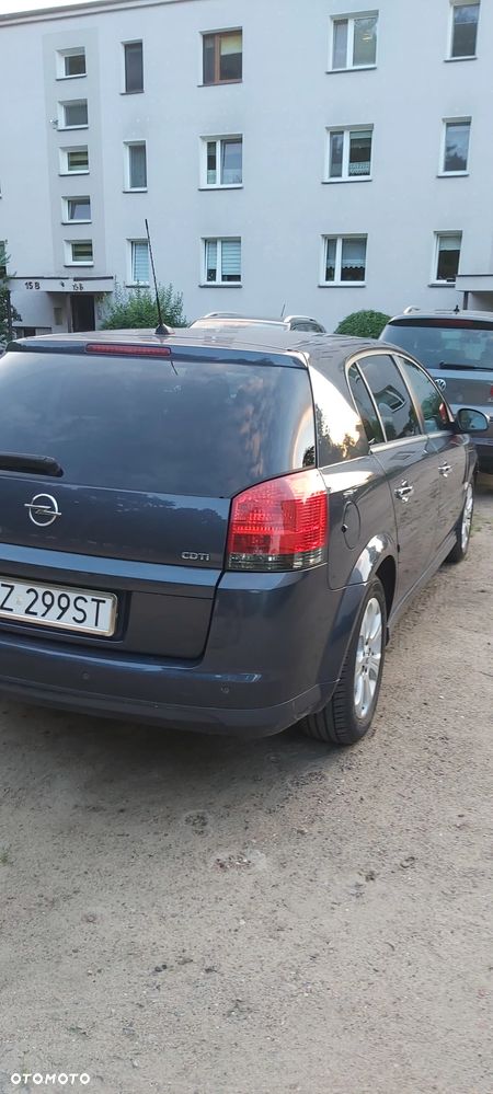 Opel Signum 1.9 CDTI - 4